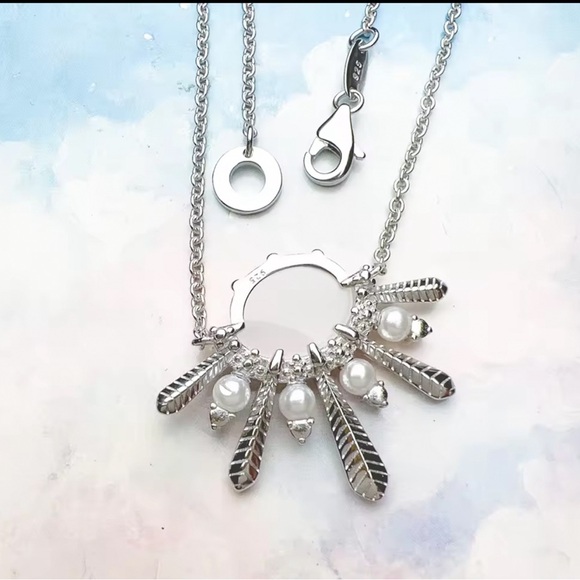 NWOT Winter Sun Rays Necklace, crystal quartz and pearls, Sterling silver - Picture 9 of 17